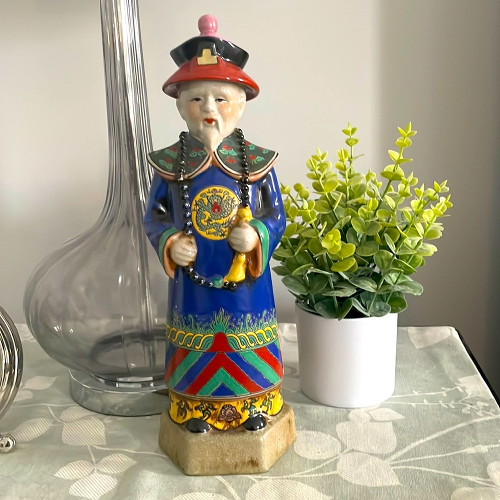 Pier 1 Imports Large Chinese Emperor Yongzheng Porcelein Statue